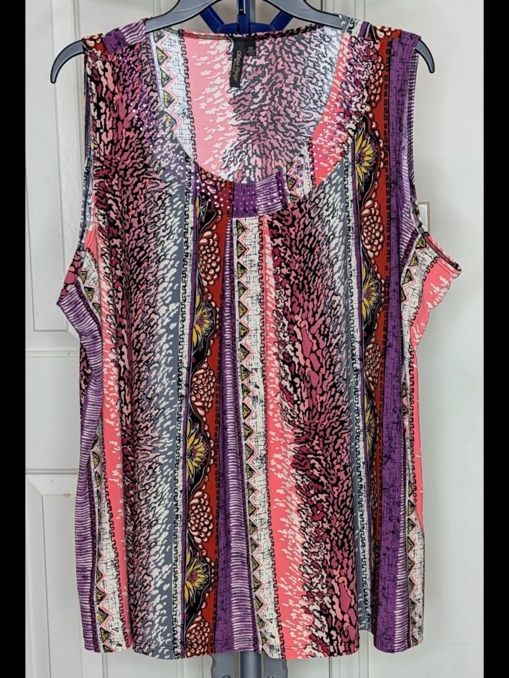Nice OLIVIA PAIGE 2X 3X Purple & Multicolor Sleeveless Blouse w/ Rhinestones